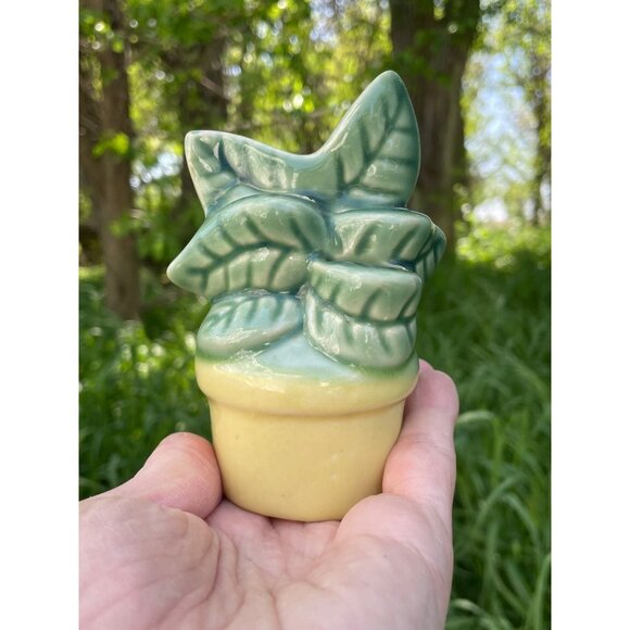 Vintage 1950s Shawnee Flowerpot Wall Pocket Measuring Spoon Holder, - Picture 3 of 10